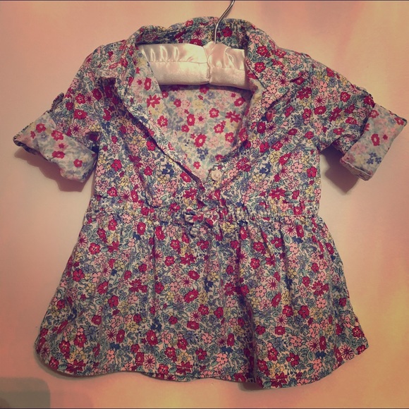 Babygirl flowery blouse🌸 - Picture 1 of 3